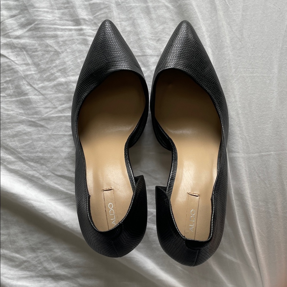 Aldo Black Textured Heels - Picture 4 of 4